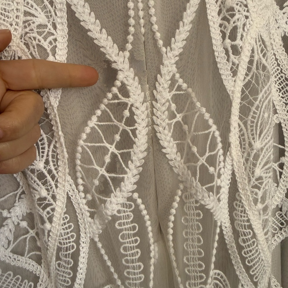 Rue De Seine Ivory Lace Wedding Dress - Picture 4 of 13